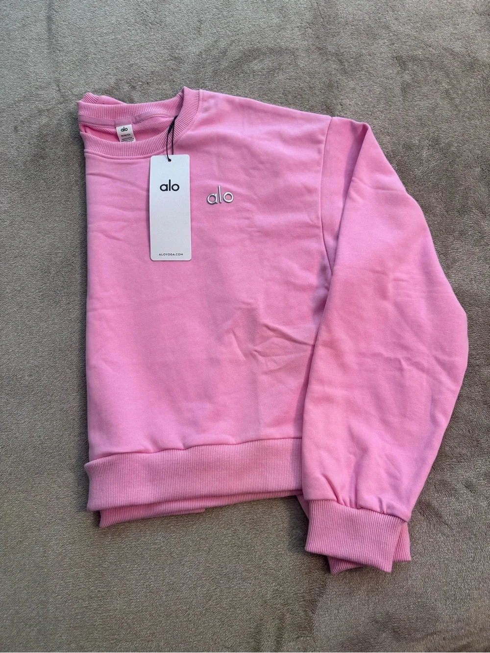 Alo Pink Cropped Crewneck Sweatshirt 🎀